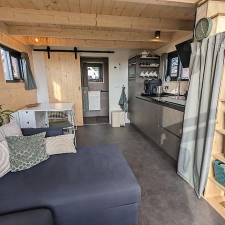 Klavertje 4 Middelaar Luaran gambar
