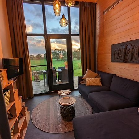 Klavertje 4 Middelaar Luaran gambar